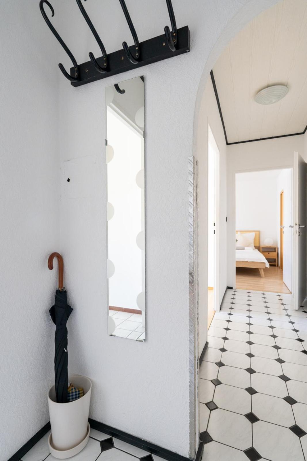 Two Bedrooms - 85 Squaremeters - 4 Min To U6 Dresdner Str Viyana Dış mekan fotoğraf