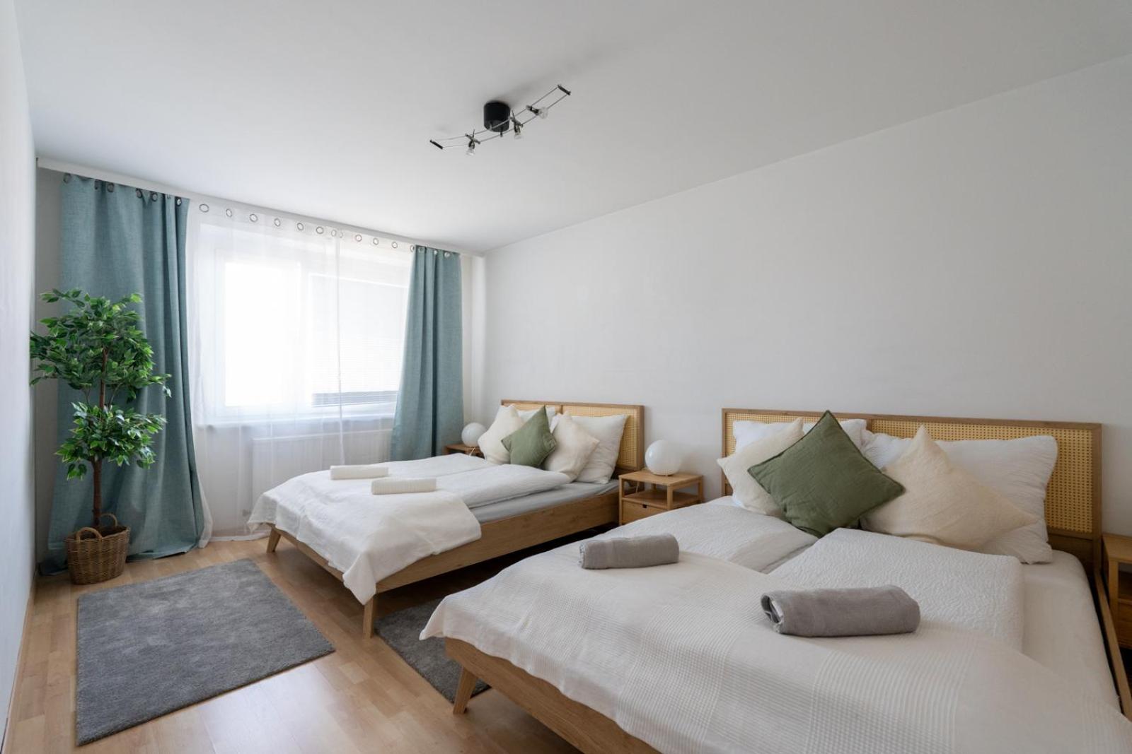 Two Bedrooms - 85 Squaremeters - 4 Min To U6 Dresdner Str Viyana Dış mekan fotoğraf