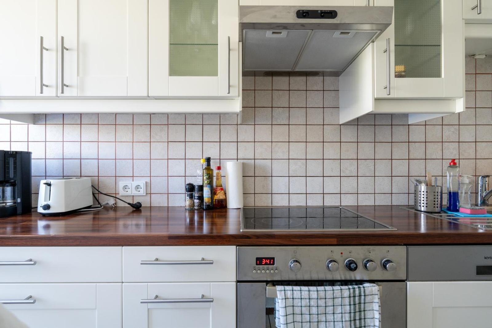 Two Bedrooms - 85 Squaremeters - 4 Min To U6 Dresdner Str Viyana Dış mekan fotoğraf