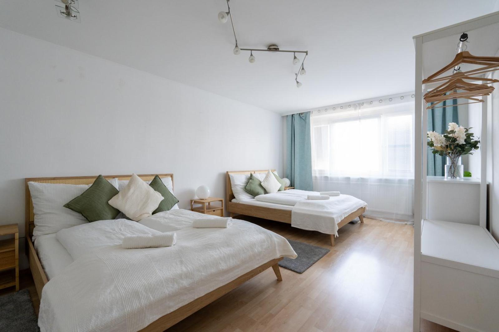 Two Bedrooms - 85 Squaremeters - 4 Min To U6 Dresdner Str Viyana Dış mekan fotoğraf