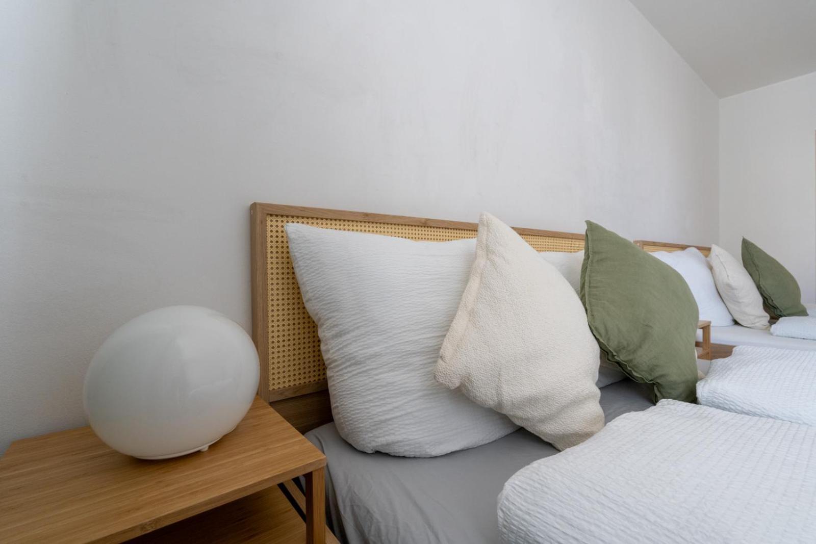 Two Bedrooms - 85 Squaremeters - 4 Min To U6 Dresdner Str Viyana Dış mekan fotoğraf